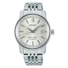 The Warm Season Emphasizes the Timelessness of the King Seiko Watch